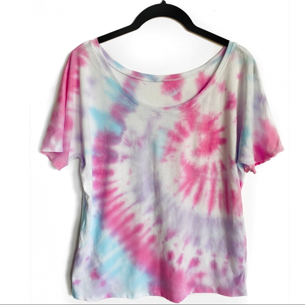 Custom Tie Dye flowy top